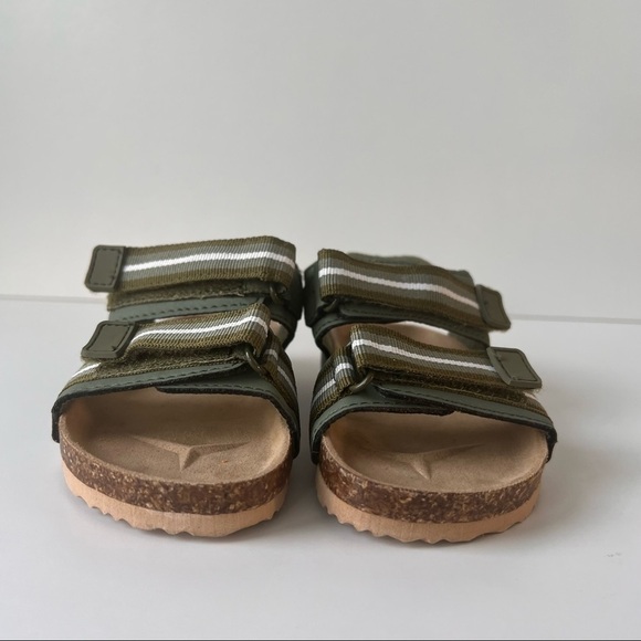 GYMBOREE Boys Striped Sandals - Safari Camp - Greenwich - Picture 2 of 7